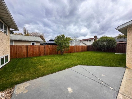 53 Alpine Boulevard, St. Albert, AB - Outdoor