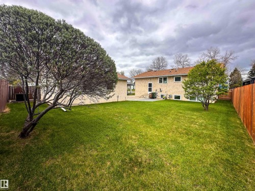53 Alpine Boulevard, St. Albert, AB - Outdoor