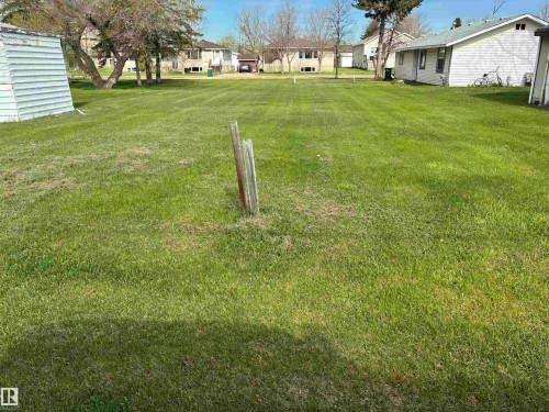 4813 50 St, Lamont, AB 