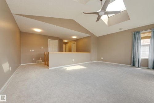 3005 Spence Wynd, Edmonton, AB - Indoor Photo Showing Other Room