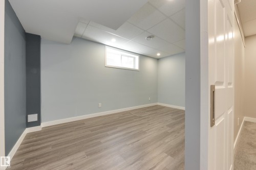 3005 Spence Wynd, Edmonton, AB - Indoor