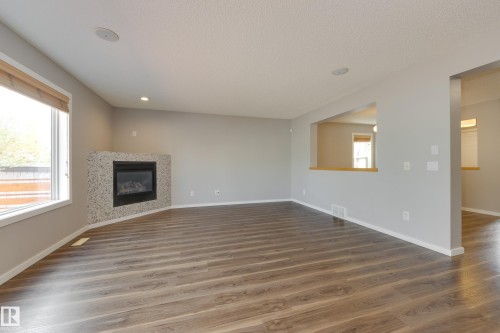 3005 Spence Wynd, Edmonton, AB - Indoor With Fireplace