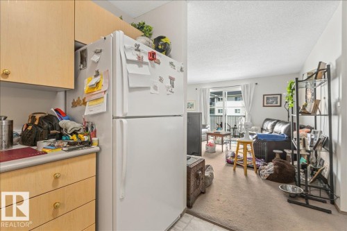 #106B 114 Westpark Dr, Fort Saskatchewan, AB - Indoor Photo Showing Kitchen