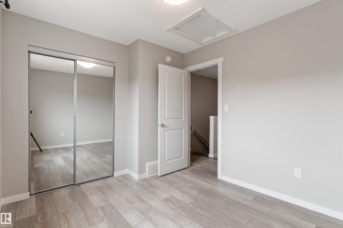 19615 28 Avenue, Edmonton, AB - Indoor Photo Showing Other Room