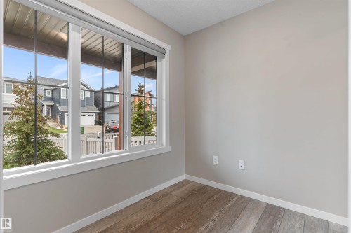 19615 28 Avenue, Edmonton, AB - Indoor Photo Showing Other Room