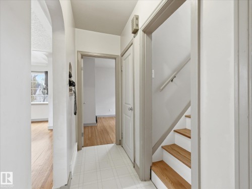 12324 104 Street, Edmonton, AB - Indoor Photo Showing Other Room