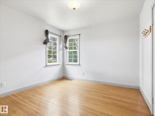 12324 104 Street, Edmonton, AB - Indoor Photo Showing Other Room