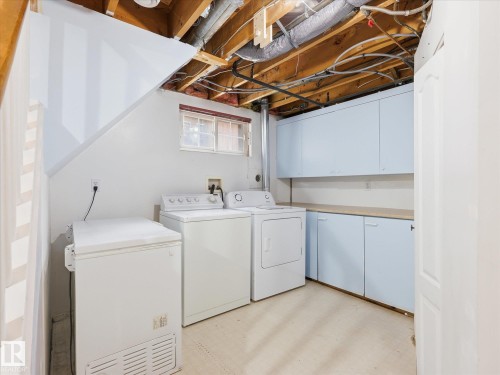 12324 104 Street, Edmonton, AB - Indoor Photo Showing Laundry Room