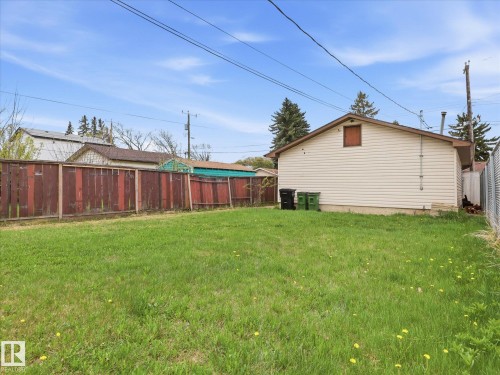 12324 104 Street, Edmonton, AB - Outdoor