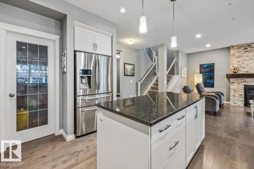 22933 94A Avenue, Edmonton, AB - Indoor Photo Showing Kitchen With Upgraded Kitchen