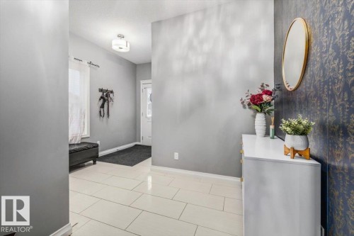 22933 94A Avenue, Edmonton, AB - Indoor Photo Showing Other Room