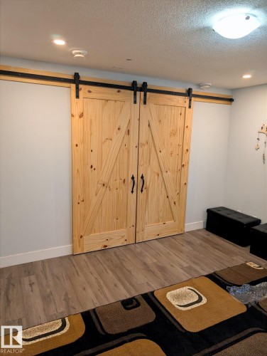 3336 17B Avenue, Edmonton, AB - Indoor Photo Showing Other Room