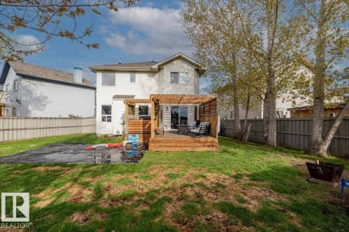 3570 Mclean Crescent, Edmonton, AB - Outdoor