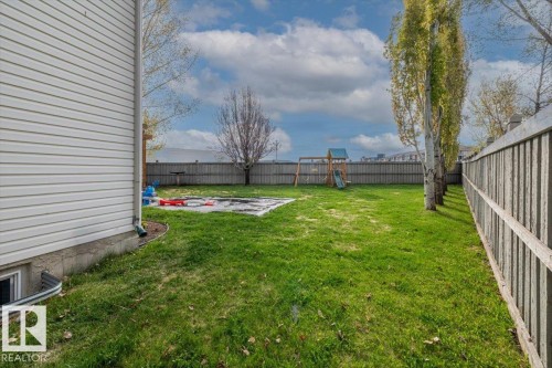 3570 Mclean Crescent, Edmonton, AB - Outdoor