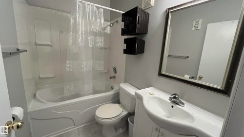 5108 50 Street, Bonnyville Town, AB - Indoor Photo Showing Bathroom