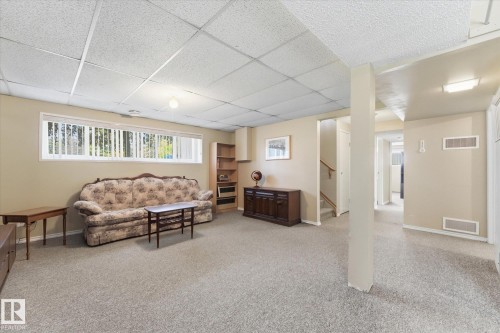 886 Knottwood Road S, Edmonton, AB - Indoor