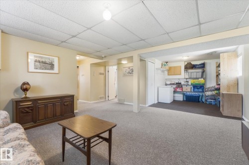 886 Knottwood Road S, Edmonton, AB - Indoor