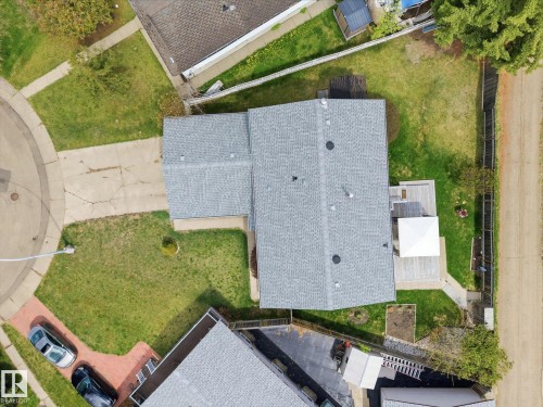 886 Knottwood Road S, Edmonton, AB - Outdoor