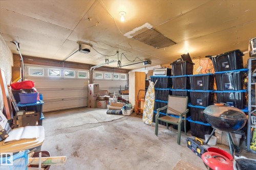 886 Knottwood Road S, Edmonton, AB - Indoor Photo Showing Garage