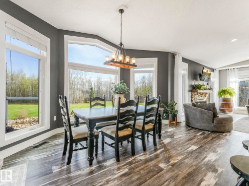 60030 Range Road 225, Rural Thorhild County, AB - Indoor Photo Showing Dining Room