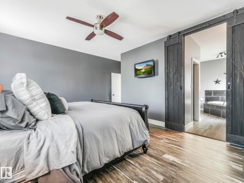 60030 Range Road 225, Rural Thorhild County, AB - Indoor Photo Showing Bedroom