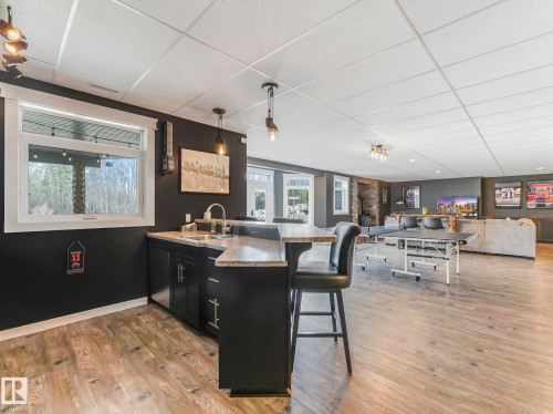 60030 Range Road 225, Rural Thorhild County, AB - Indoor
