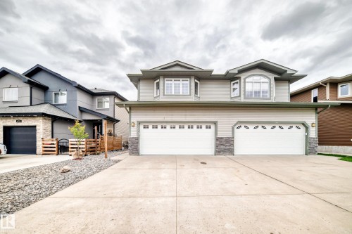 16737 60St, Edmonton, AB - Outdoor With Facade