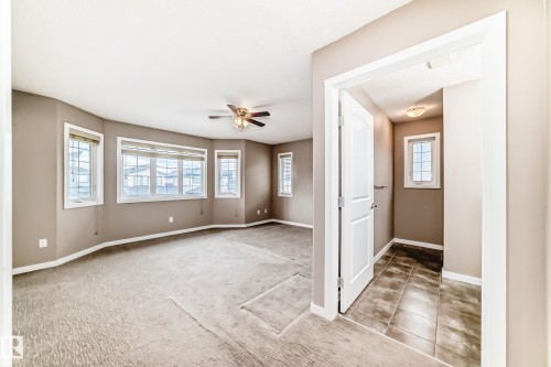 16737 60St, Edmonton, AB - Indoor Photo Showing Other Room