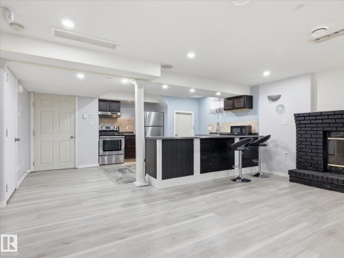 14320 117 Street, Edmonton, AB - Indoor With Fireplace