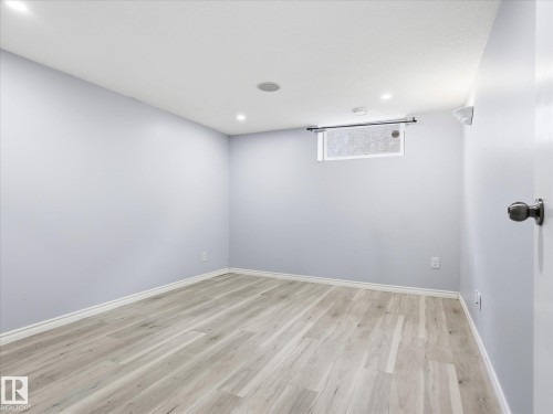 14320 117 Street, Edmonton, AB - Indoor