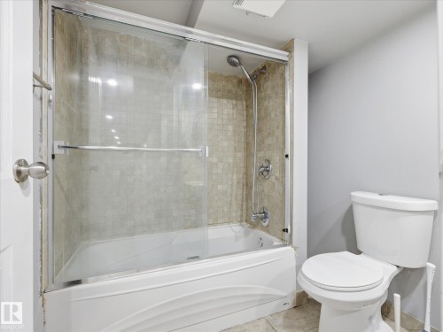 14320 117 Street, Edmonton, AB - Indoor Photo Showing Bathroom