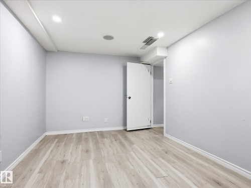 14320 117 Street, Edmonton, AB - Indoor Photo Showing Other Room