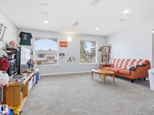 14320 117 Street, Edmonton, AB - Indoor