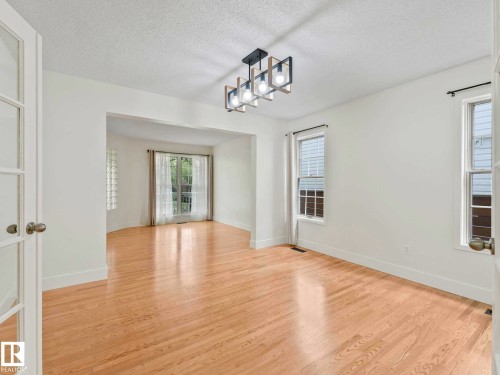 9642 100 Street, Edmonton, AB - Indoor Photo Showing Other Room