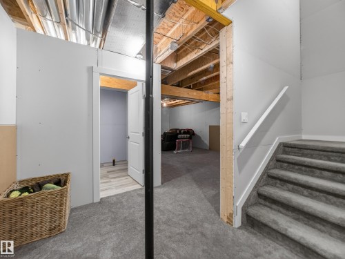 9 Prospect Place, Spruce Grove, AB - Indoor Photo Showing Other Room