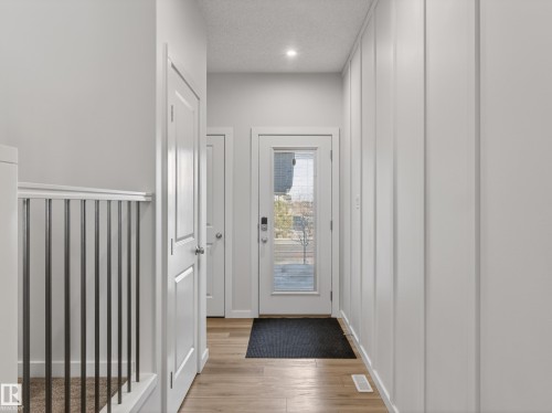 9 Prospect Place, Spruce Grove, AB - Indoor Photo Showing Other Room