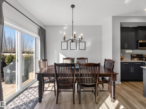 9 Prospect Place, Spruce Grove, AB - Indoor Photo Showing Dining Room