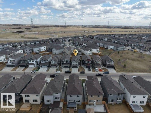 2107 14 Avenue, Edmonton, AB - Outdoor With View