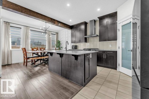 2107 14 Avenue, Edmonton, AB - Indoor Photo Showing Kitchen With Upgraded Kitchen