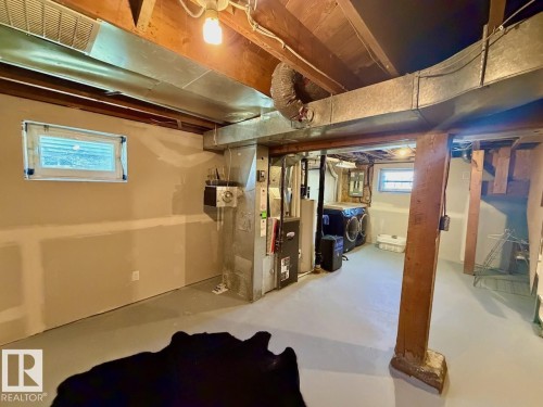 6719 112A Street Nw, Edmonton, AB - Indoor Photo Showing Basement