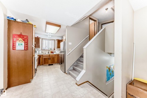 15611 83A Street, Edmonton, AB - Indoor Photo Showing Other Room