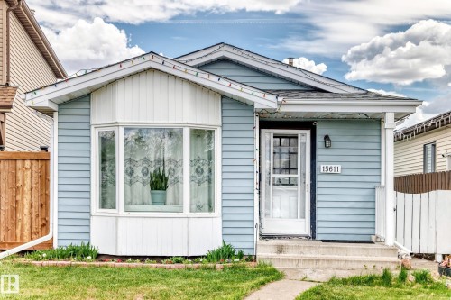 15611 83A Street, Edmonton, AB - Outdoor