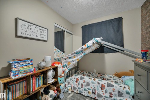 13432 58 Street, Edmonton, AB - Indoor