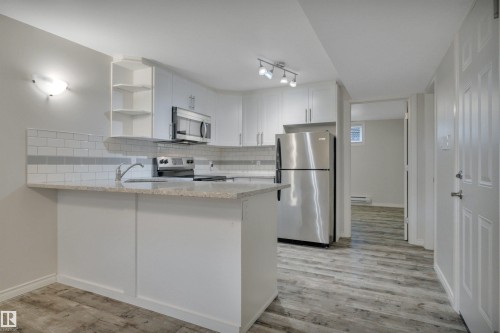 13432 58 Street, Edmonton, AB - Indoor Photo Showing Kitchen With Stainless Steel Kitchen