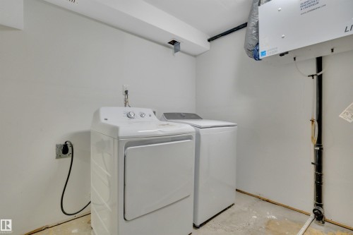 13432 58 Street, Edmonton, AB - Indoor Photo Showing Laundry Room