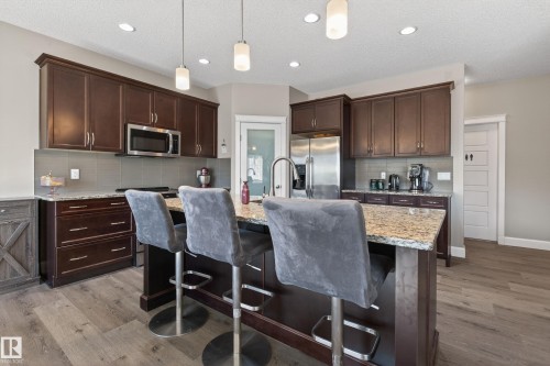 3356 Hilton Crescent, Edmonton, AB - Indoor