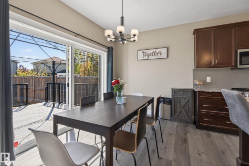 3356 Hilton Crescent, Edmonton, AB - Indoor Photo Showing Dining Room