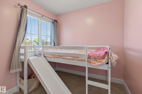 3356 Hilton Crescent, Edmonton, AB - Indoor Photo Showing Bedroom
