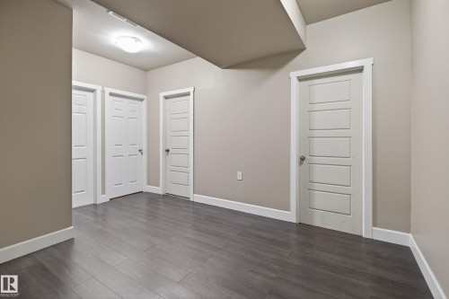 3356 Hilton Crescent, Edmonton, AB - Indoor Photo Showing Other Room