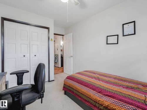 8715 41 Avenue, Edmonton, AB - Indoor Photo Showing Bedroom